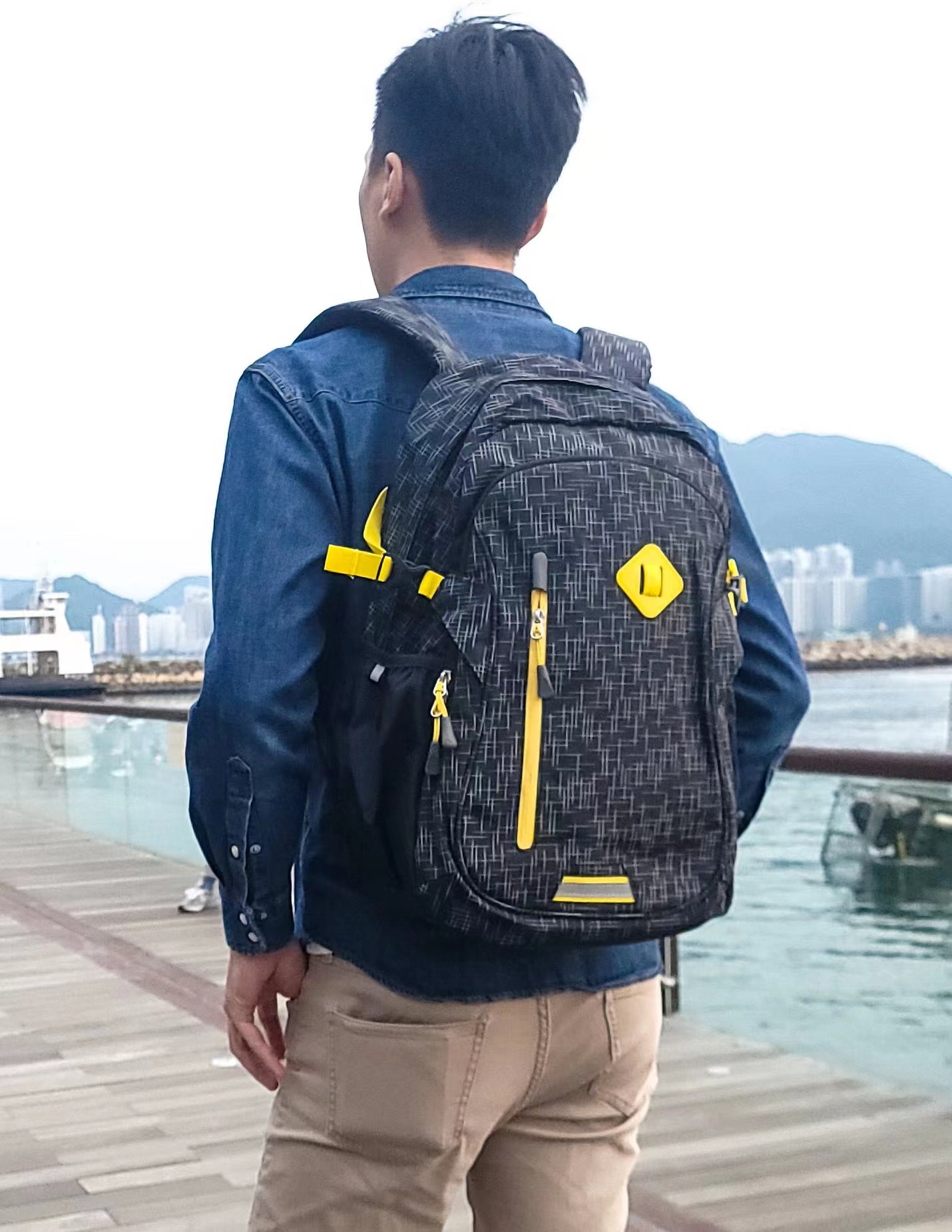Aoking 升級版懸浮護脊彈力肩帶減重書包背包 黃黑色 (中學生Size) JN470322B