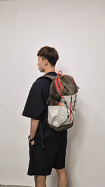 Load image into Gallery viewer, Aoking Outdoor sports hiking travel backpack 16L XN58873 khaki

