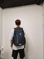 Load image into Gallery viewer, Aoking 升級版懸浮護脊彈力肩帶減重書包背包 藍黑色 (中學生Size) JN470322B
