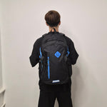 Load image into Gallery viewer, Aoking 升級版懸浮護脊彈力肩帶減重書包背包 純黑+藍色 (中學生Size) JN470322B-47
